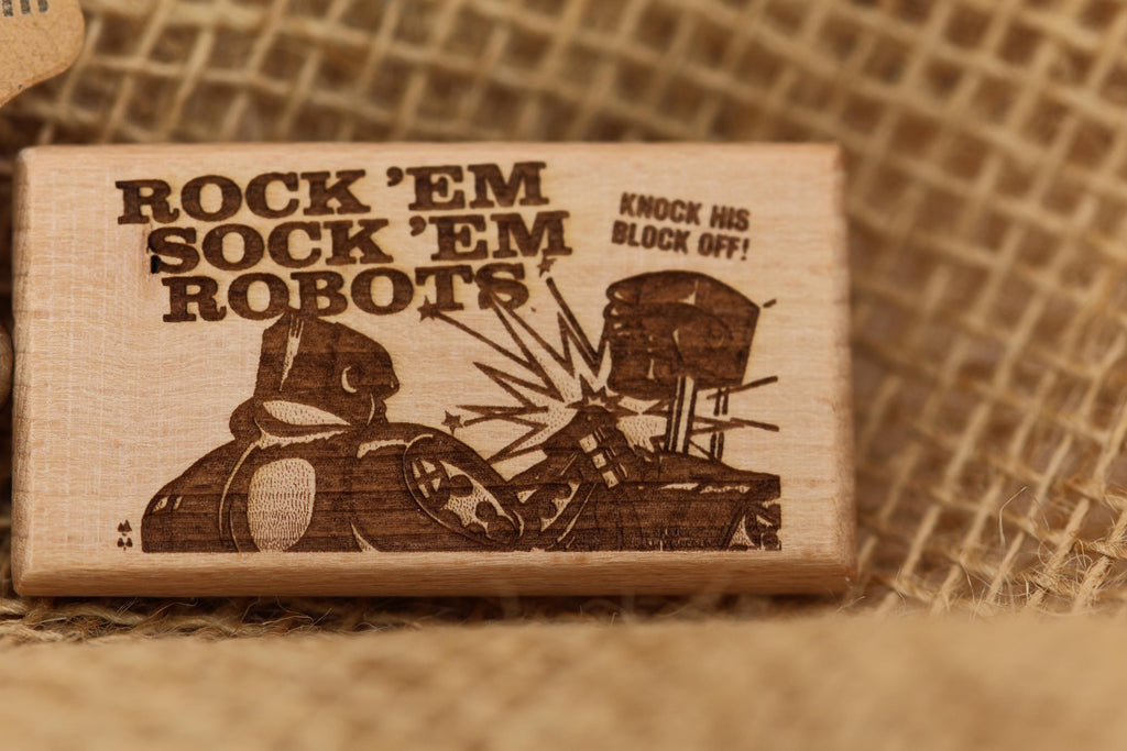 Rock’em Sock’em Robots Keychain – Hardwood Retro Toy With Double-Sided Engraving