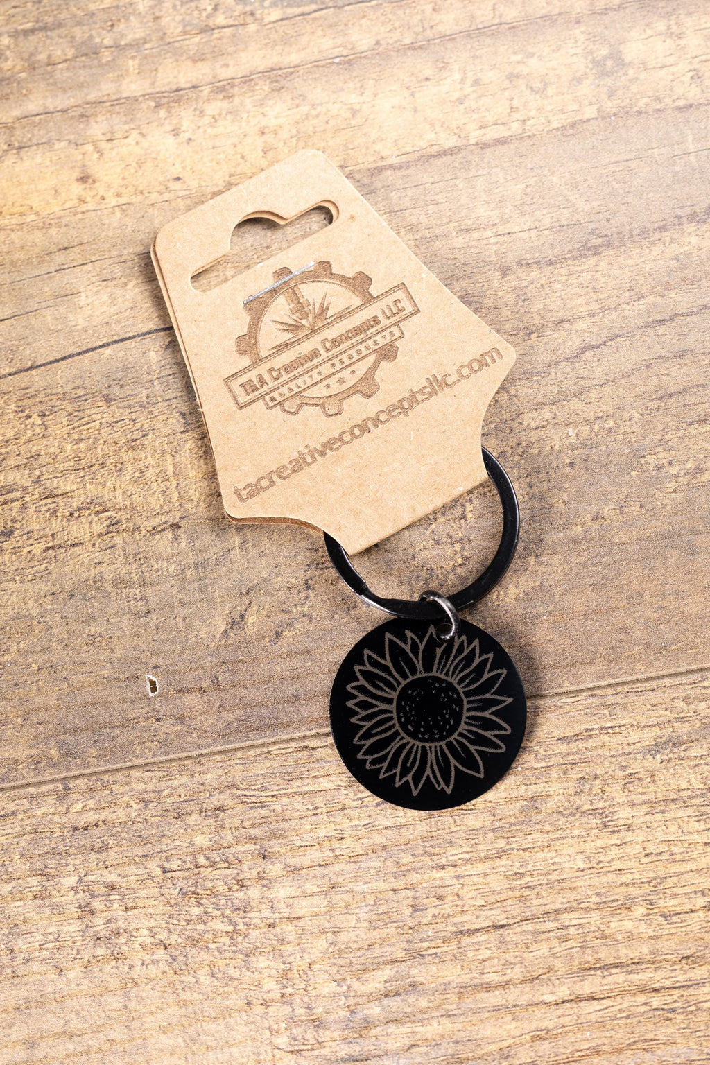 Sunflower Keychain – Black Stainless Steel, Laser Engraved Floral Design, Durable