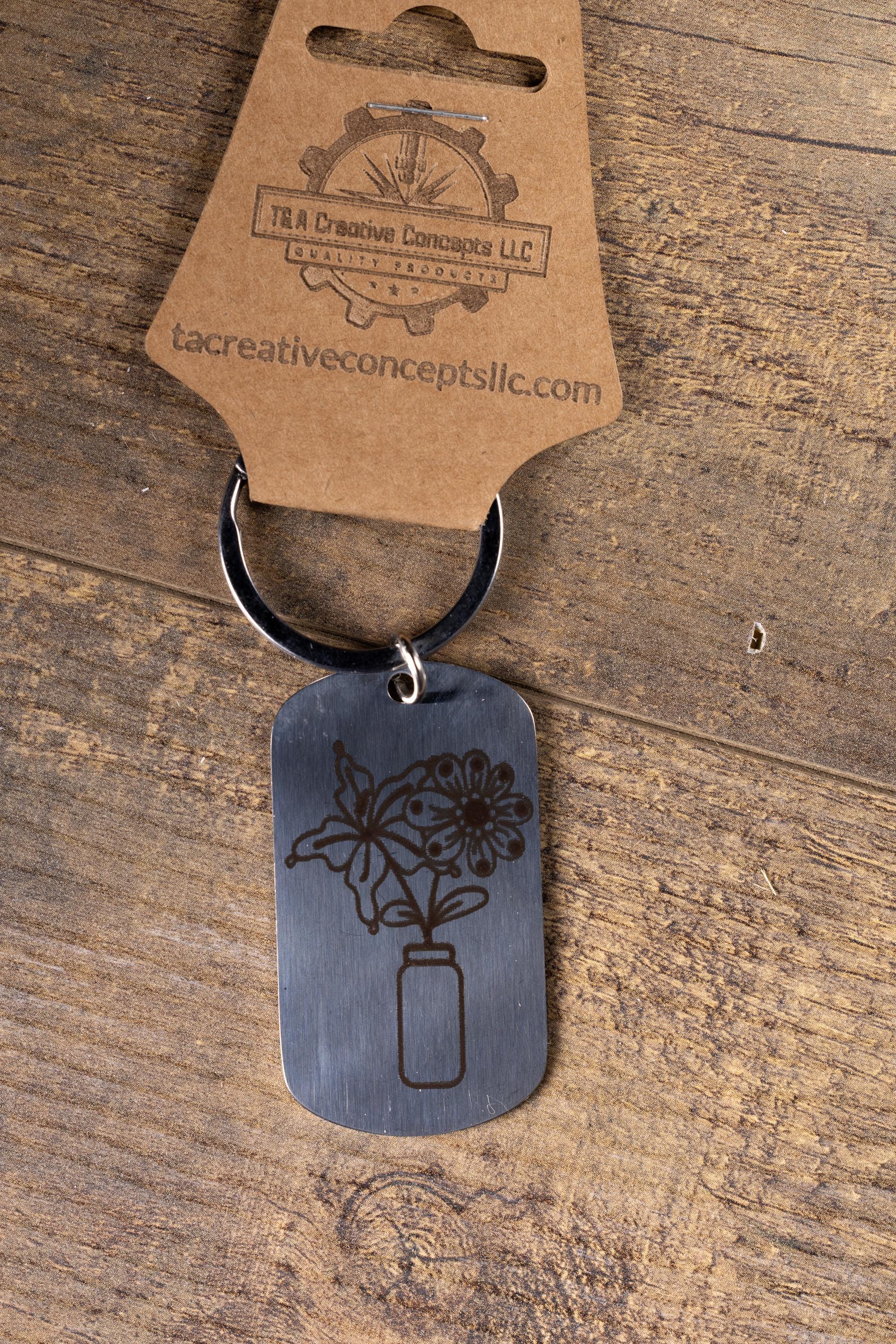 Floral Vase Keychain – Stainless Steel Engraved Floral Keepsake Accessory