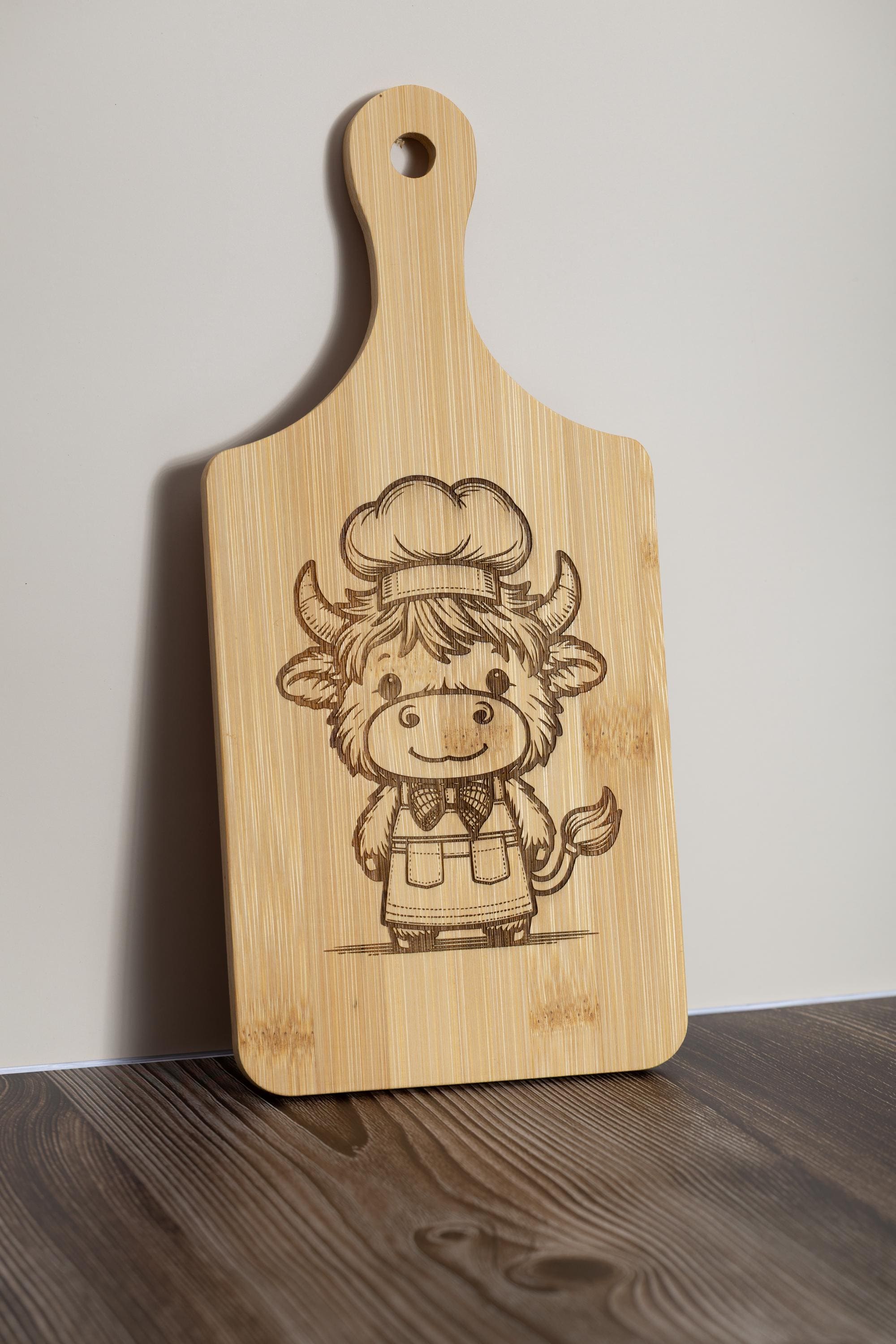 Highland Cow Cutting Board – Eco Friendly Bamboo, Small Rustic Kitchen Decor