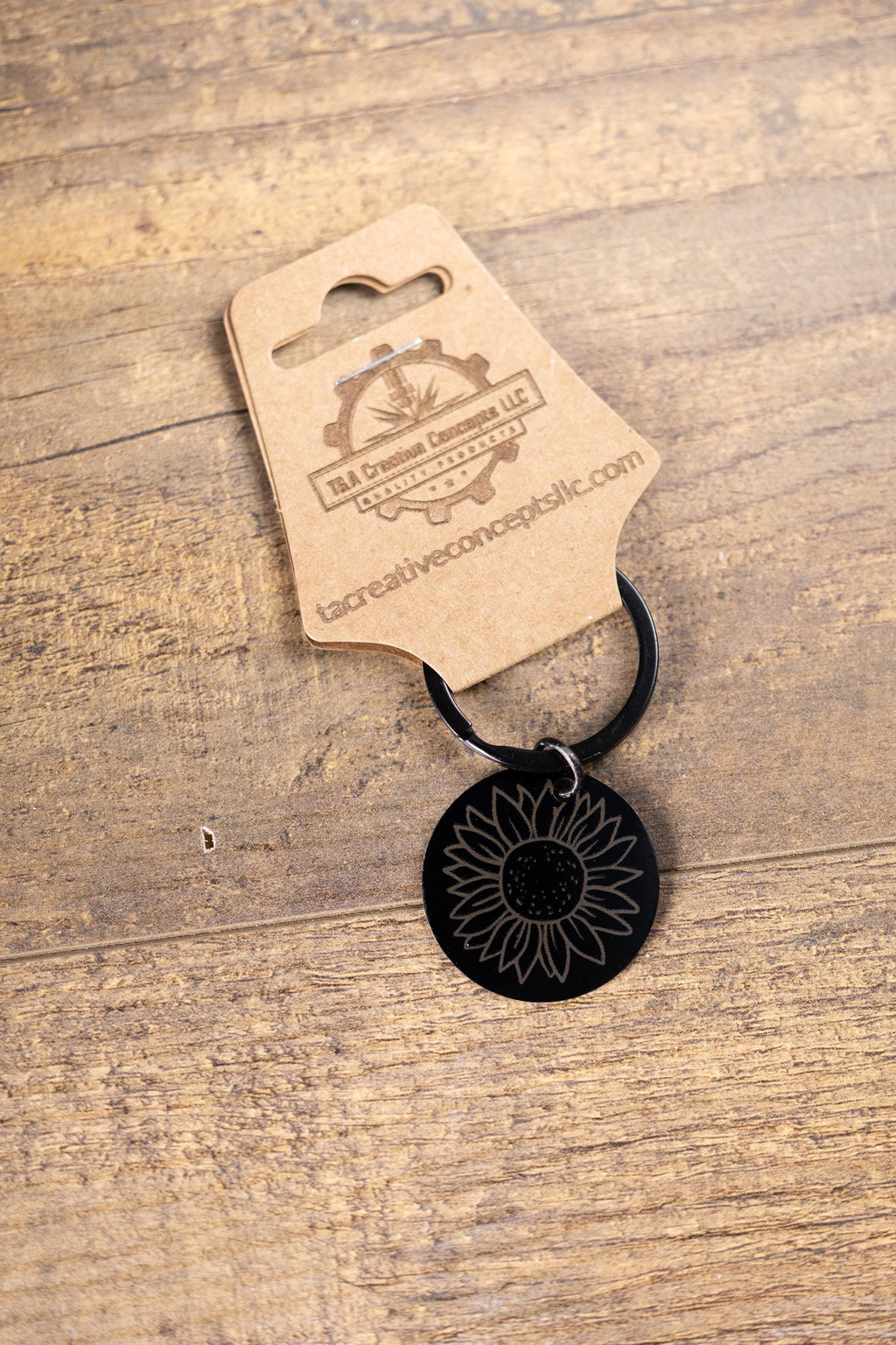 Sunflower Keychain – Black Stainless Steel, Laser Engraved Floral Design, Durable