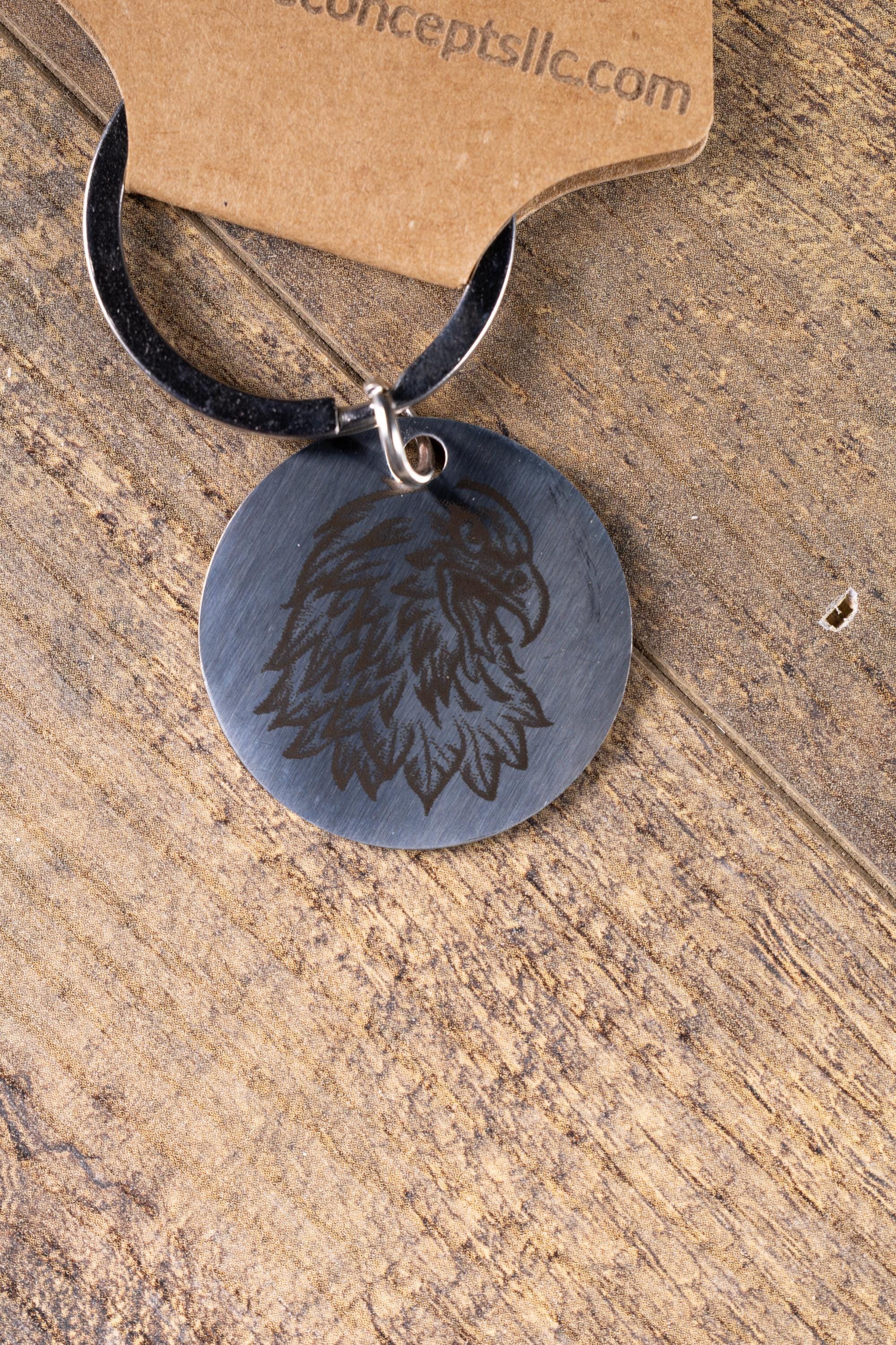 Patriotic Eagle Keychain - USA Pride Accessory With Polished Steel Finish