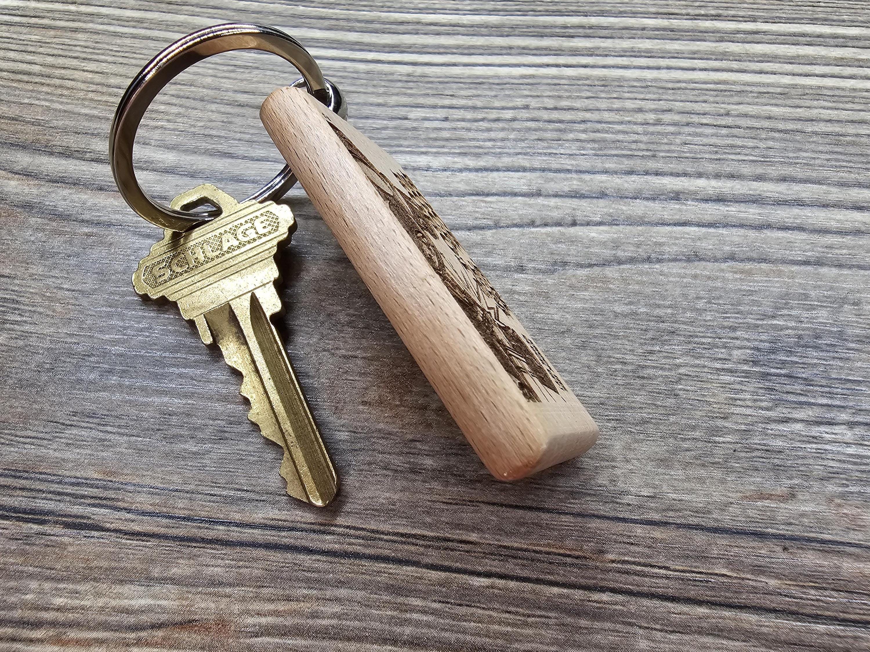 Rock’em Sock’em Robots Keychain – Hardwood Retro Toy With Double-Sided Engraving