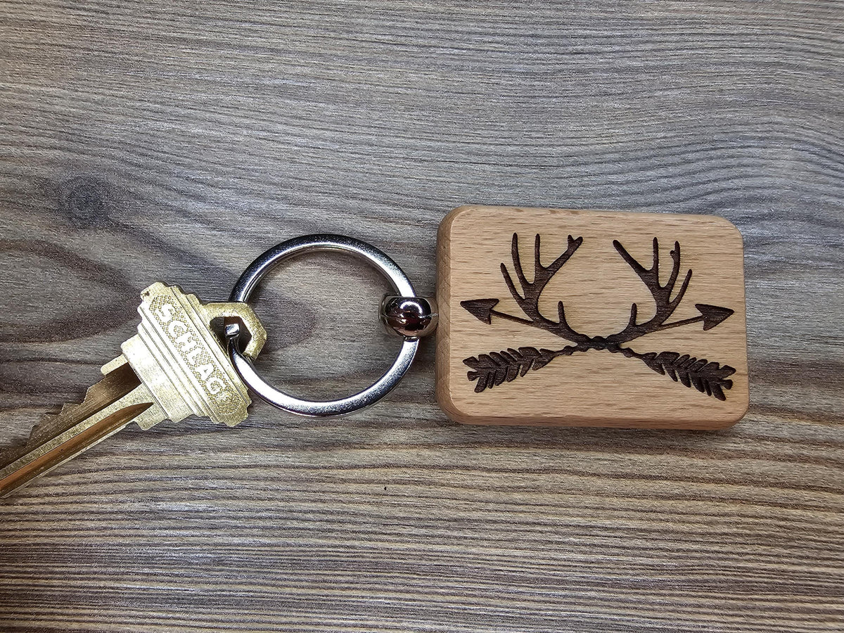 Rustic Hunting Keychain – Hardwood Double Sided Antlers and Arrows Design