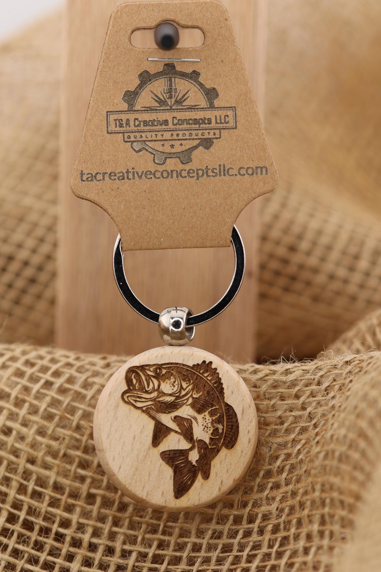 Largemouth Bass Keychain – Engraved Wooden Fishing Accessory With Stainless Steel Ring