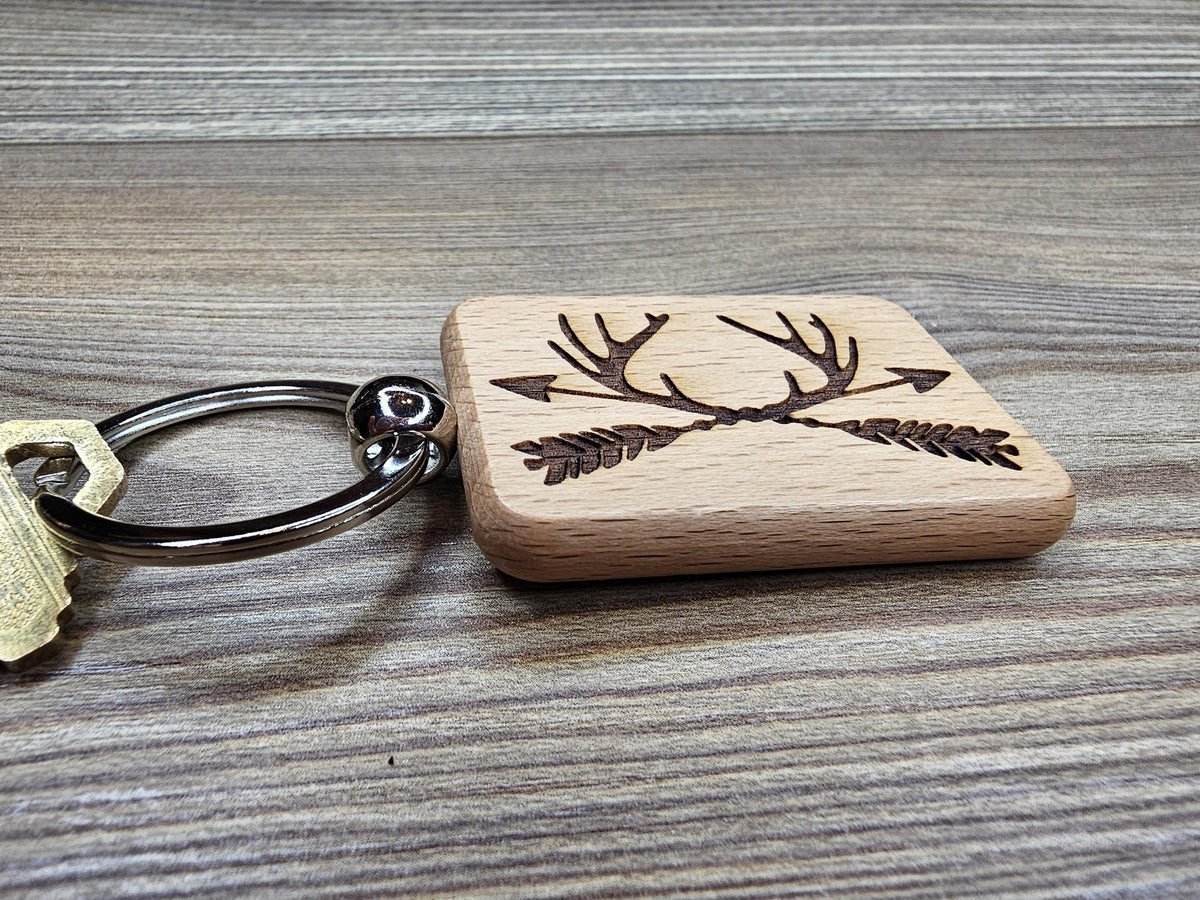 Rustic Hunting Keychain – Hardwood Double Sided Antlers and Arrows Design
