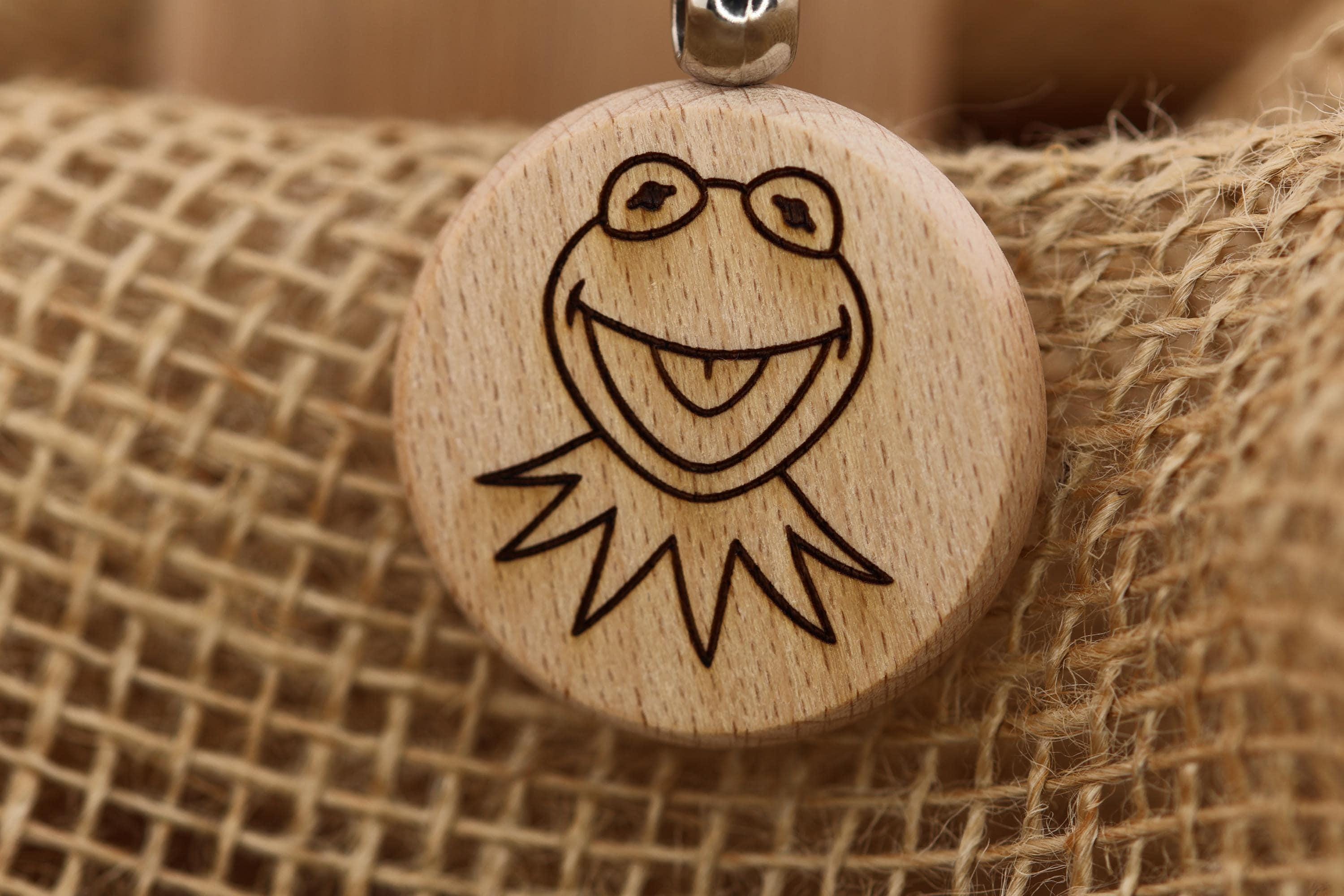 Kermit The Frog Keychain – Hardwood Double Sided Engraving With Stainless Steel Ring