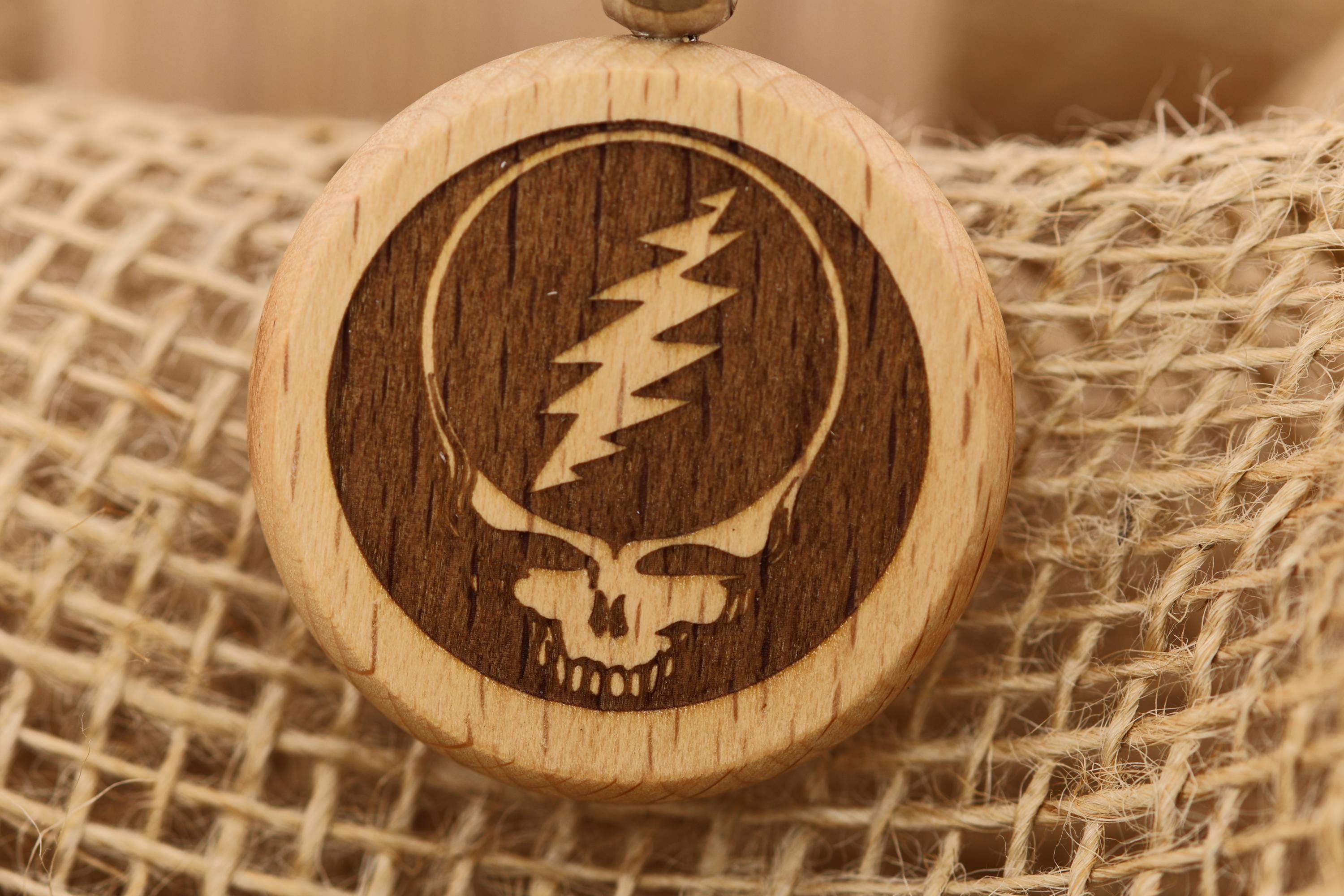 Grateful Dead Keychain – Steal Your Face Laser Engraved Hardwood Accessory