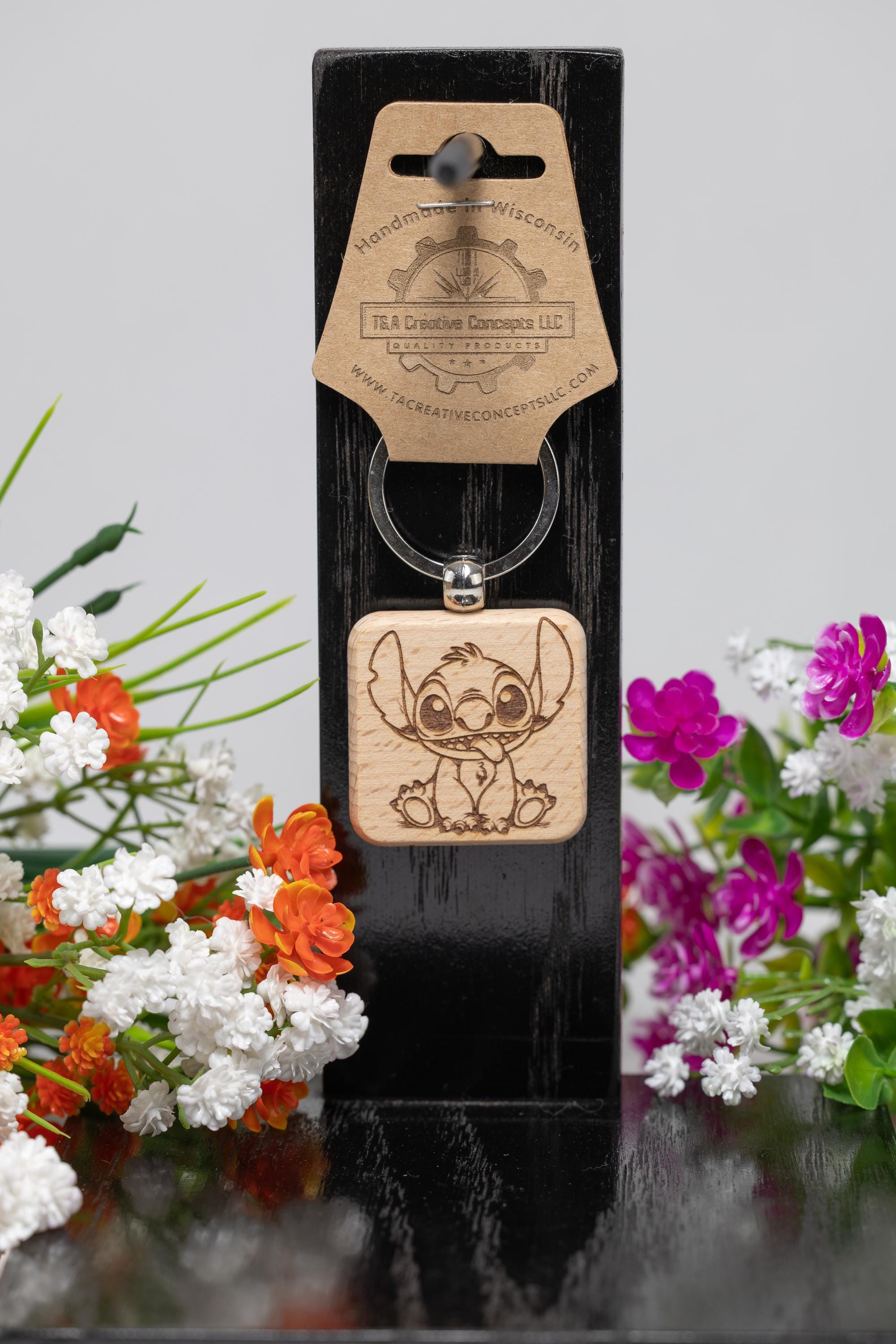 Alien Stitch Keychain – Double Sided Laser Engraved Wooden Key Ring | Cute Cartoon Gift